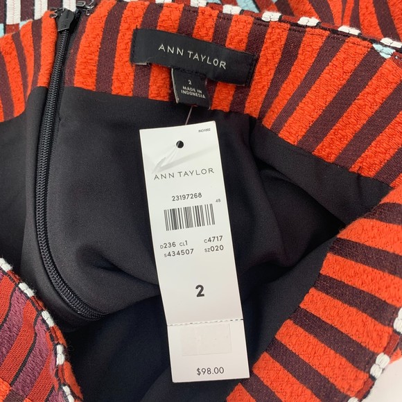Ann Taylor multicolored aline skirt 2 - Picture 3 of 7
